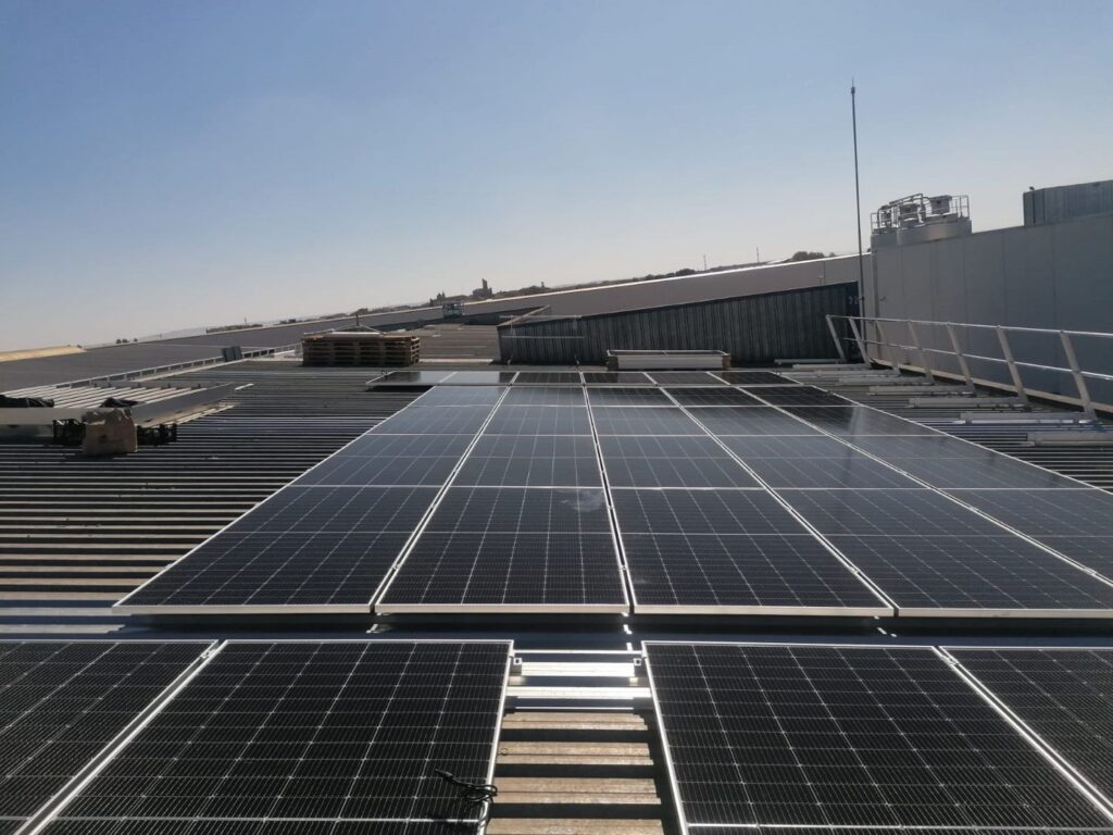 Instalación fotovoltaica para IASOL