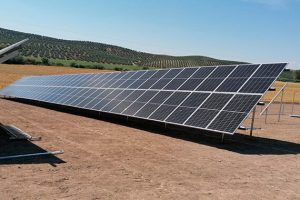 Estructura hincada Alrutan placas solares