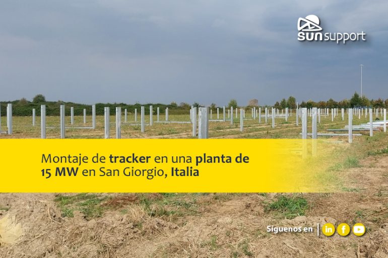 Montaje de tracker en una planta de 15 MW en San Giorgio, Italia